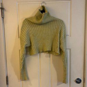 TURTLENECK CROP TOP SWEATER